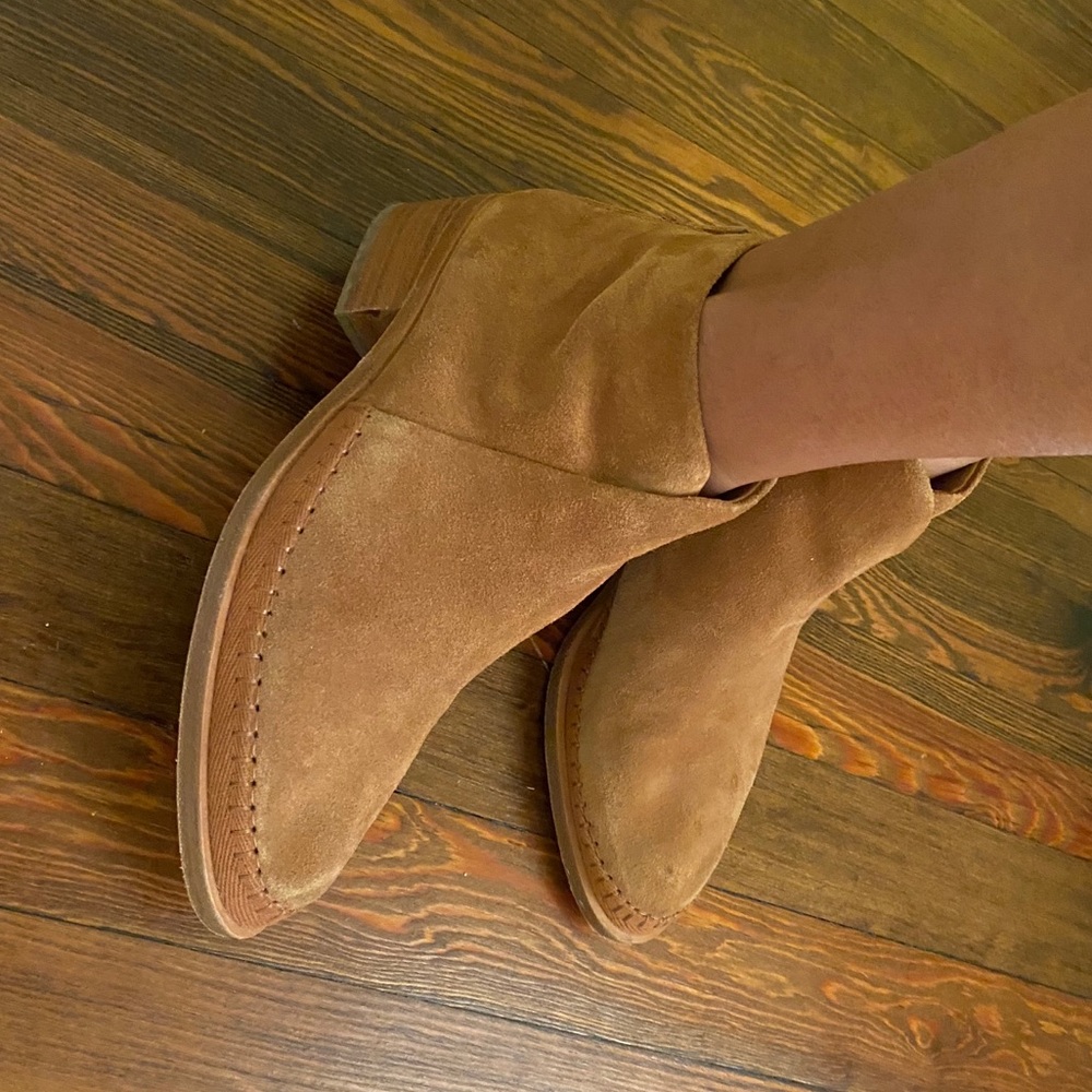 Soludos suede boots